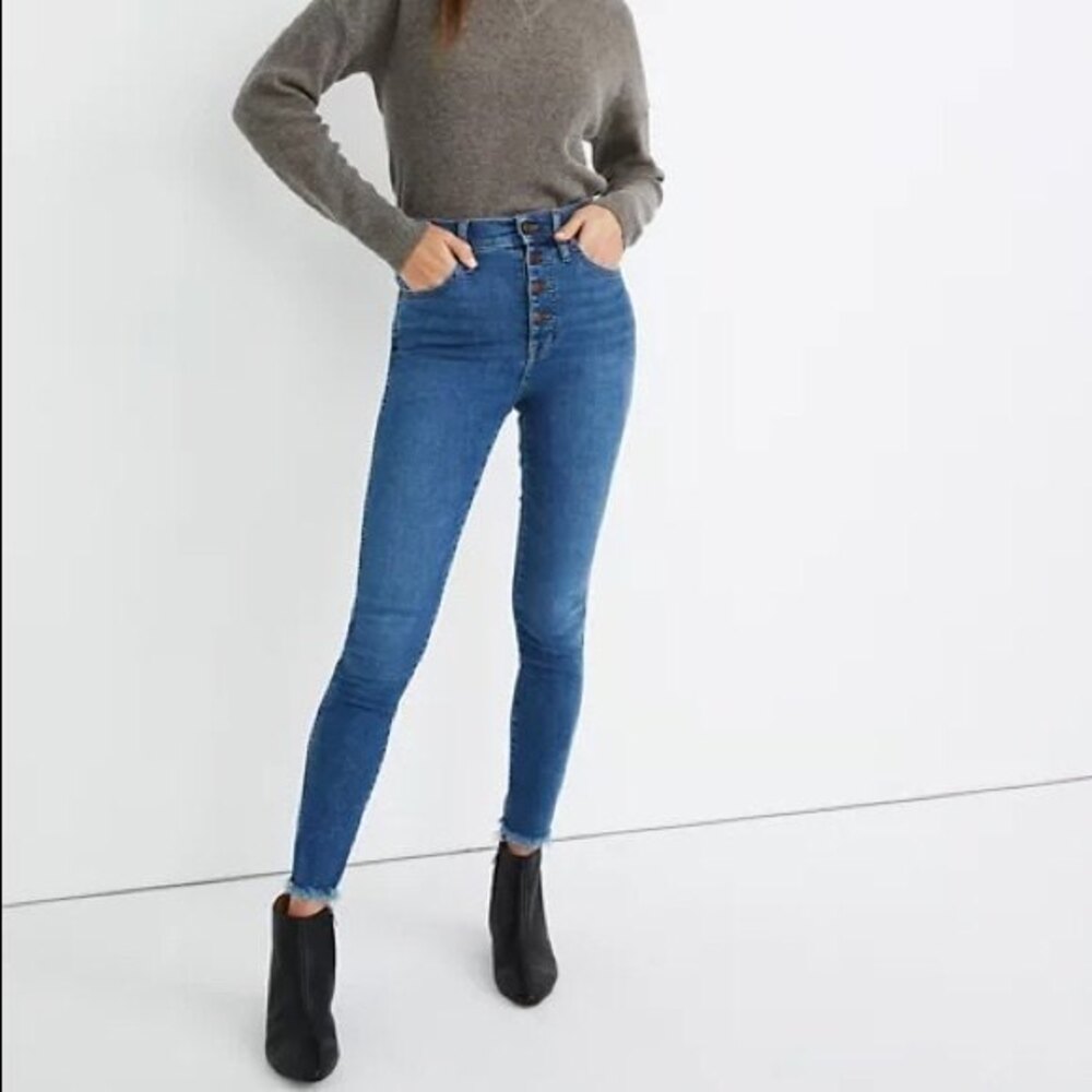 Madewell 10" High-Rise Skinny Jeans in Mackey Wash Button-Front Edition